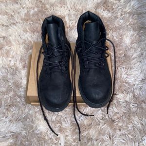 Gently used kids timberland boots